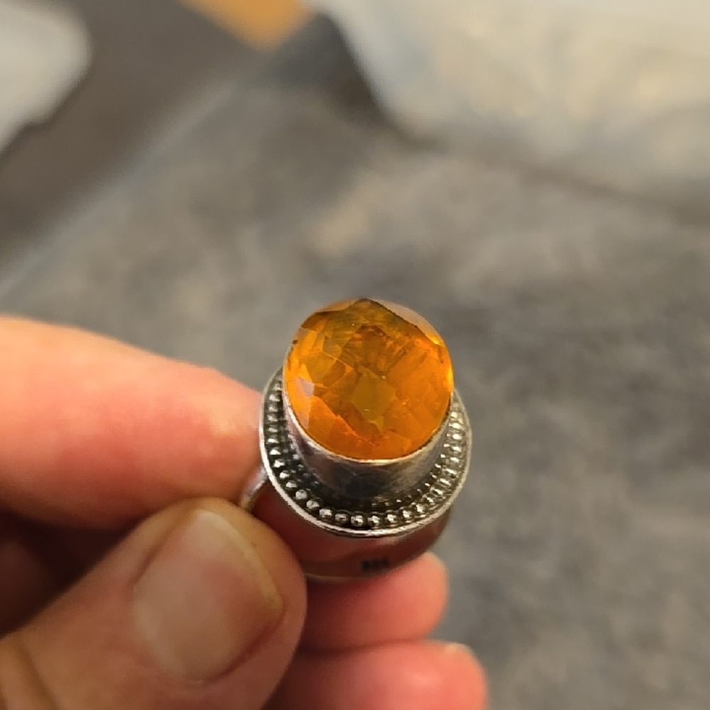 Vibrant Orange Gemstone Ring - Picture 4 of 11